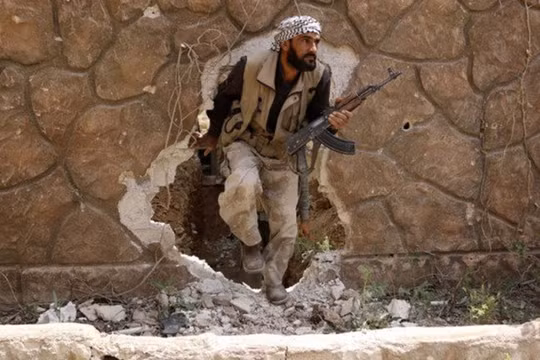 Chiến binh Hồi giáo cực đoan chiến đấu ở Đông Ghouta