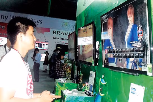 Triển lãm điện máy Sony. Ảnh: QUỐC HÙNG