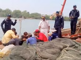 Malaysia mới bắt giữ 14 ngư dân Việt Nam