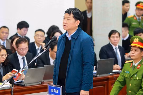 Bị cáo Đinh La Thăng tại ngày xét xử thứ 2 (9/1/2018). Ảnh: Tuổi trẻ