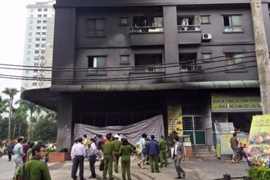 Hình ảnh cháy tại chung cư XaLa