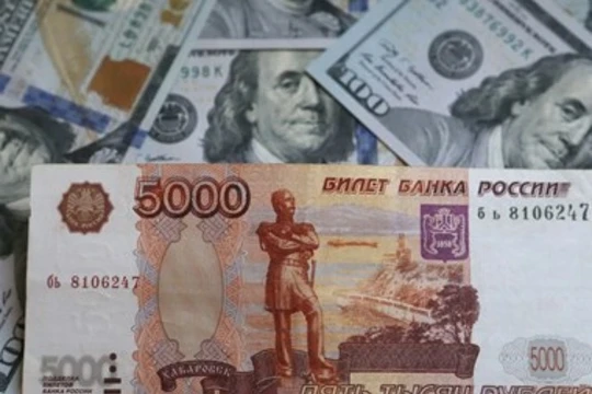 Thủ tướng Nga tuyên bố sẽ bán ngoại tệ để hỗ trợ đồng ruble