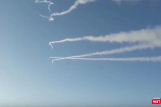 Hình cắt từ clip