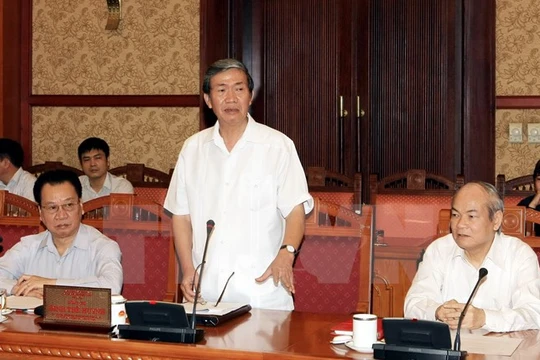 Thành lập Hội đồng lý luận Trung ương, ông Đinh Thế Huynh làm Chủ tịch Hội đồng 