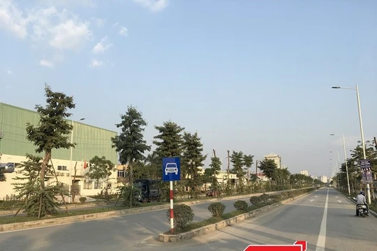 Tuyến đường Lê Đức Thọ - Xuân Phương được xây dựng theo hình thức BT và bị Thanh tra Chính phủ xác định có nhiều sai phạm.