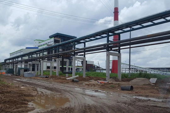 Một hạng mục nhà máy đang được xây dựng