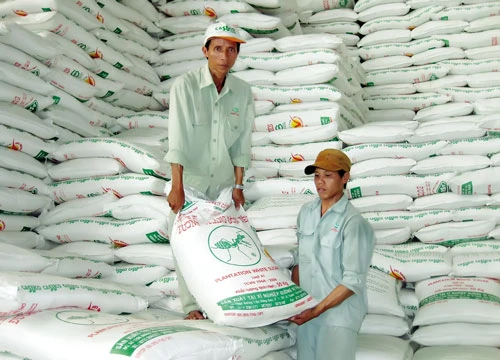 Tồn kho hơn 400.000 tấn đường