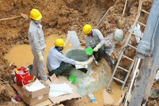 Vỡ đường ống dẫn nước Sông Đà: Hà Nội hết “kiên nhẫn” với Vinaconex