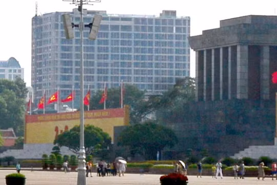 Giám đốc Sở thừa nhận chưa hết trách nhiệm trong vụ 8B Lê Trực