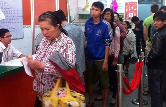 Nhiều hãng xe tăng giá vé Tết hơn 100%