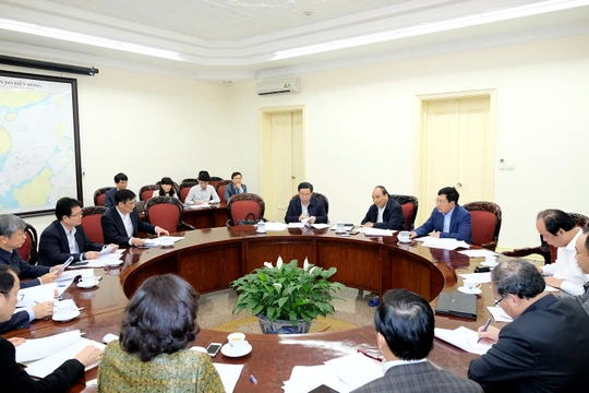 Thủ tướng tại cuộc họp về vốn ODA sáng 8/3/ Ảnh: VGP 