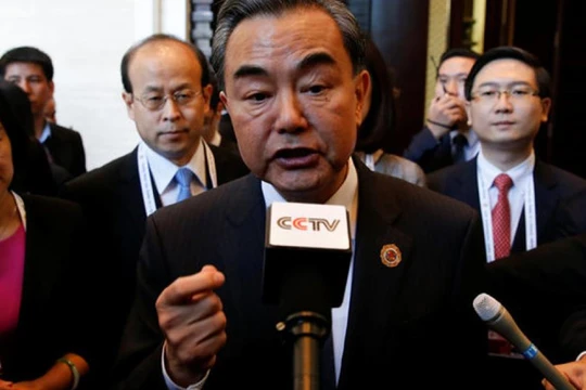 Ông Vương Nghị tại một cuộc họp với ASEAN