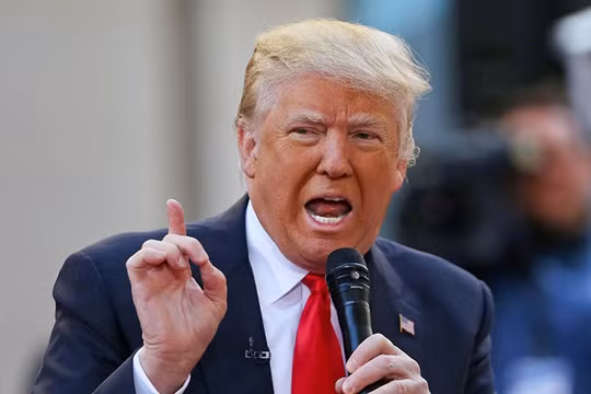 Donald Trump chê NATO, cảnh báo sẽ có nhiều nước theo chân Anh rời EU