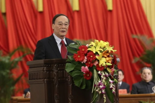 Ông Vương Kỳ Sơn, chỉ huy chiến dịch chống tham nhũng và lãng phí trong khu vực nhà nước ở Trung Quốc - Ảnh: Xinhua