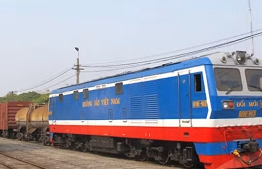 Việc triển khai đấu giá thuê toa xe hàng qua mạng của ngành đường sắt đã nhận được sự ủng hộ tích cực từ khách hàng