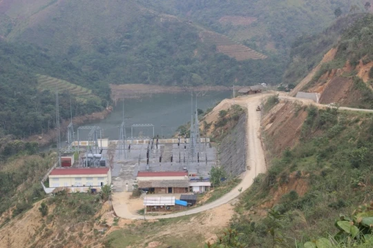 Kiểm tra thông tin hàng chục nhà máy thủy điện chưa trả nợ rừng