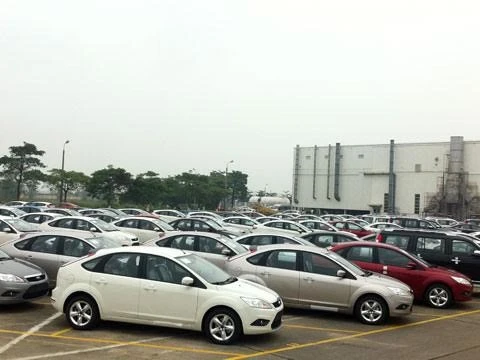 Một loạt DN ôtô đã thông báo giảm giá những mẫu xe cỡ nhỏ hàng chục triệu đồng.