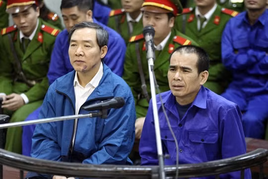 Dương Chí Dũng (nguyên Chủ tịch HĐQT Tổng Công ty Hàng hải Việt Nam, nguyên Cục trưởng Cục hàng hải, Bộ GTVT) bị tuyên án tử hình về tội Tham ô tài sản. Ảnh: Tuổi Trẻ.