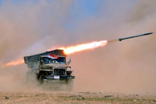 Tin tức 24h: Mỹ phủ đầu Bắc Kinh về Biển Đông; Trung Quốc “tứ bề thọ địch”; Nghi vấn quân Nga thua trận ở Syria; Các bí thư bắt đầu “phá đá” thủ tục hành chính