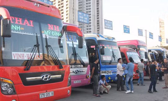 Các nhà xe thu chênh giá cước, Bộ Tài chính yêu cầu rà soát