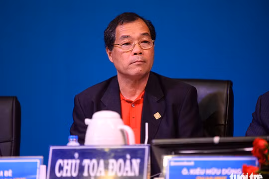 Ông Trầm Bê khi còn ở Sacombank - Ảnh: THUẬN THẮNG