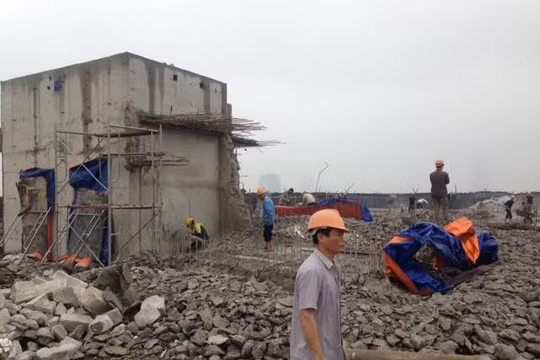 Cưỡng chế toàn bộ sai phạm nhà 8B Lê Trực