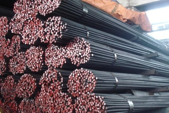 Sắt thép Trung Quốc ồ ạt vào Việt Nam