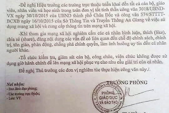 Văn bản cấm giáo viên, học sinh bình luận, chia sẻ…của Phòng GD&ĐT TP Châu ĐốcTheo ông Tuấn, văn bản của Phòng GD&ĐT TP Châu Đốc “chưa chuẩn” nên cần phải rút kinh nghiệm. “Sau khi xem xét văn bản của Phòng GD&ĐT TP liên quan đến việc “cấm” giáo viên, học