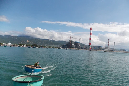 Nhà máy nhiệt điện Vĩnh Tân. Ảnh Dân trí