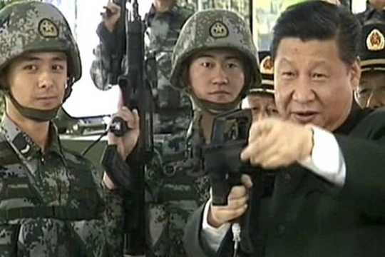 Ông Tập Cận Bình và quân đội Trung Quốc (ảnh minh họa).