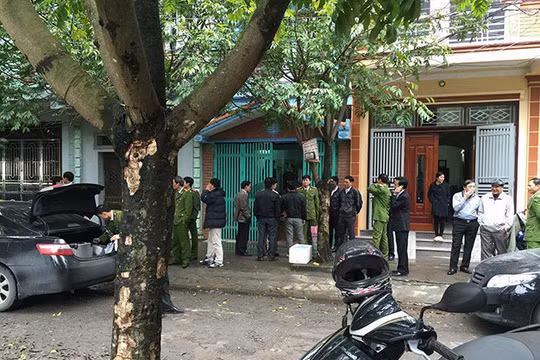 Lực lượng công an khám nghiệm hiện trường vụ trưởng công an TP Phủ Lý bị bắn 