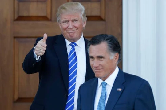 Ngày 19/11/2016, Tổng thống đắc cử Donald Trump gặp ông Willard Mitt Romney, ứng cử viên Tổng thống Mỹ Đảng Cộng hòa năm 2012.