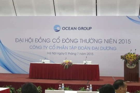 Đến 9h, ĐHCĐ vẫn chưa thể tiến hành do tỷ lệ cổ đông tham dự chưa đủ 51%