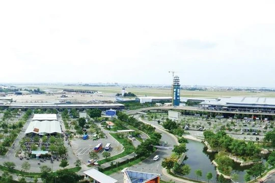 Cảng hàng không quốc tế Tân Sơn Nhất do ACV quản lý, khai thác