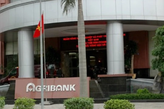 Agribank dừng ưu tiên tuyển dụng người nhà