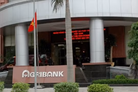 Agribank dừng ưu tiên tuyển dụng người nhà