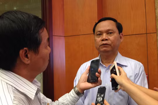 Tổng Thanh tra Chính phủ Huỳnh Phong Tranh trả lời báo chí sáng 24-12 (Ảnh: Phan Anh