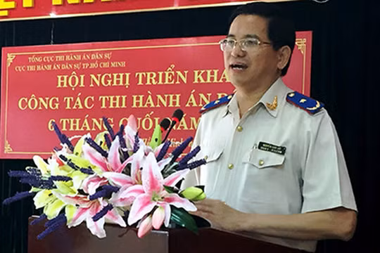 Ông Nguyễn Văn Lực (Phó Tổng cục trưởng Tổng cục THA dân sự) phát biểu tại hội nghị. Ảnh: T.TÙNG