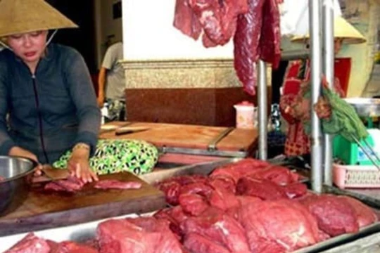 Thực hư phân bón “hô biến” thịt ôi thành thịt tươi