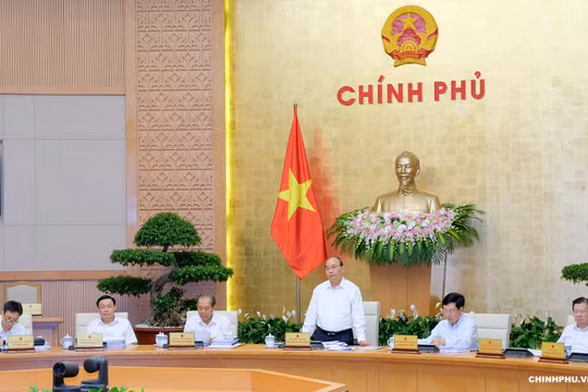 Phiên họp Chính phủ thường kỳ sáng 30/8. Nguồn: VGP