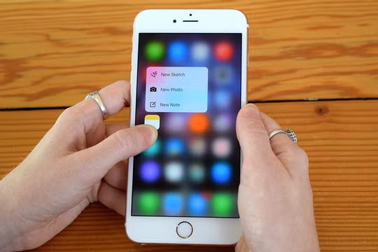 Apple đang muốn giảm dần lệ thuộc vào các đối tác.