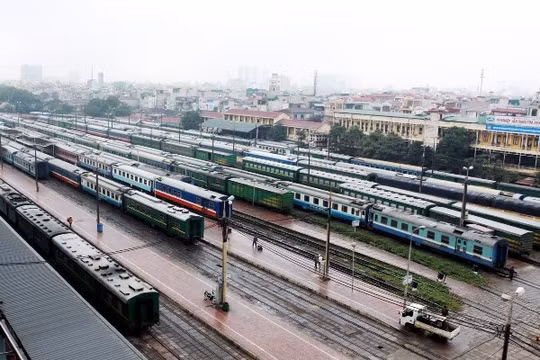 Chính phủ muốn sớm thông qua chủ trương cách mạng hóa ngành đường sắt Việt Nam bằng đường sắt tốc độ cao. Ảnh: Tổng công ty đường sắt Việt Nam
