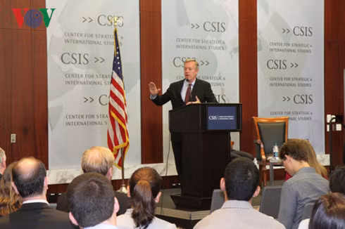 Đại sứ Mỹ nói về tranh cãi Bob Kerrey