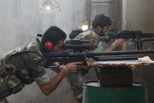Các xạ thủ súng bắn tỉa trong quận Bani Zaid, Syria