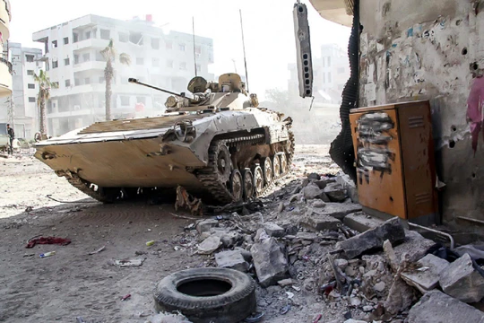 Quân đội Syria dốc lực tấn công dưới bão lửa trực thăng Nga