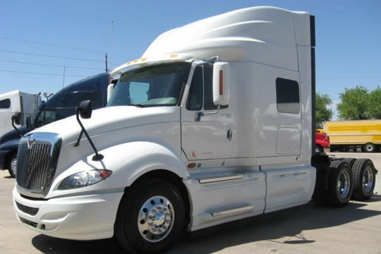 Bộ Tài chính muốn tăng thuế nhập khẩu ôtô đầu kéo đã qua sử dụng 