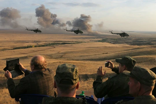 Nga đã tái định hướng một phần chi phí cho tập trận 2016 sang hoạt động quân sự tại Syria.