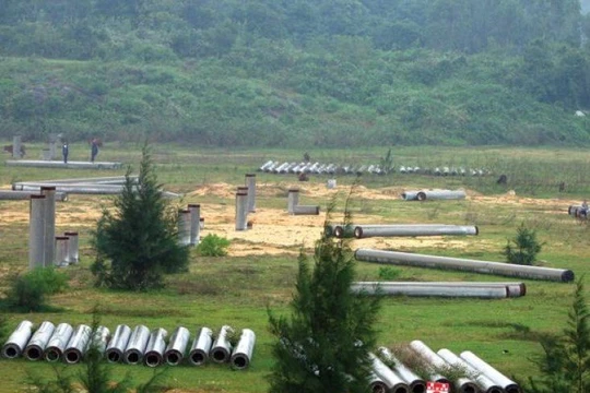 Sau 10 năm, Nhà máy thép Guang Lian mới có vài cọc móng như này