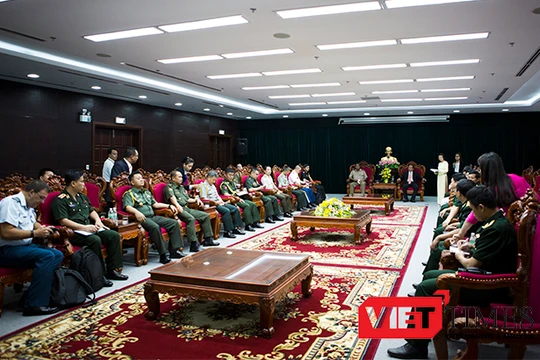 Đoàn tùy viên các nước tại buổi đón tiếp của UBND TP Đà Nẵng.