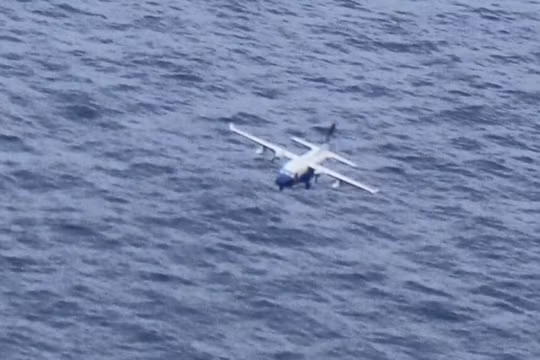 Tuần thám Casa 212 đang bay trên vùng biển Bạch Long Vỹ (Hải Phòng) - Đây là hình ảnh cuối cùng của máy bay này trước khi rơi xuống biển.